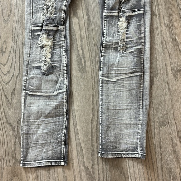 Denim Jeans - Picture 3 of 6